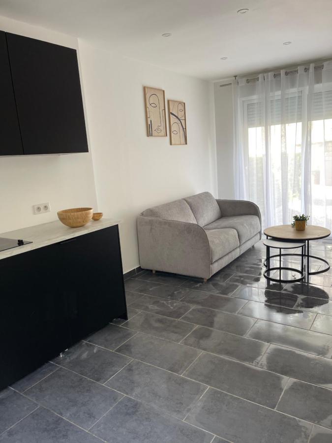 Ferienwohnung Studio Tout Confort, Au Pied De Toute Commodite, 2 Créteil Exterior foto